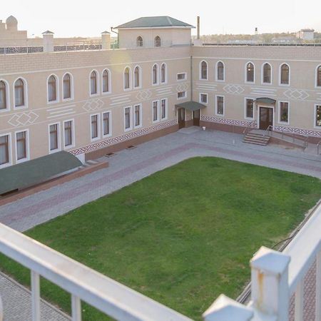 Hotel Khanaka Turkistan Esterno foto